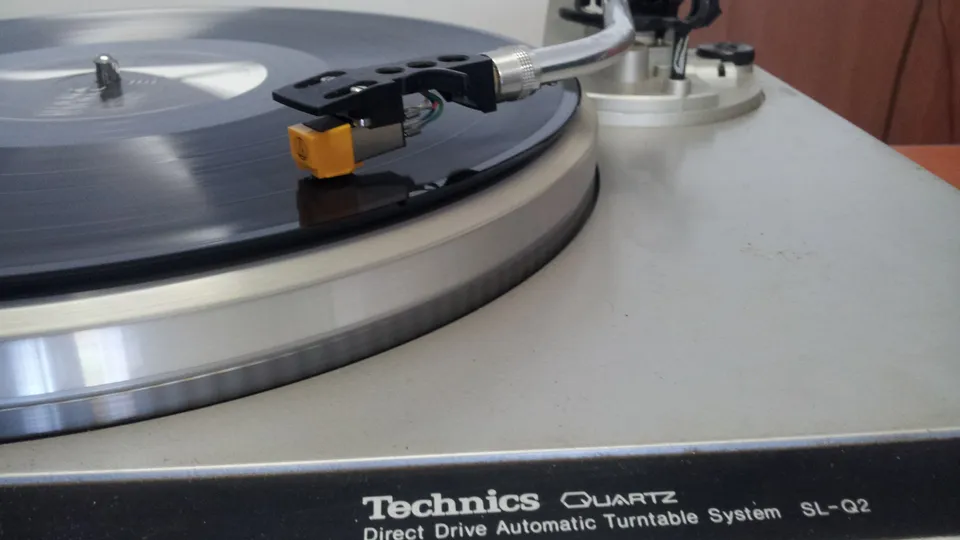 Technics SL-Q2, platine vinyle vintage direct drive